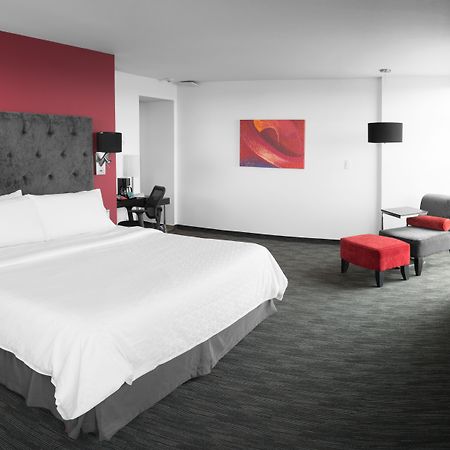 Holiday Inn Express Toluca Galerias Metepec By Ihg Экстерьер фото